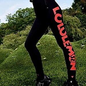 Disney X Lululemon HR Align High-rise 25" Womens Black Leggings NWT size 6